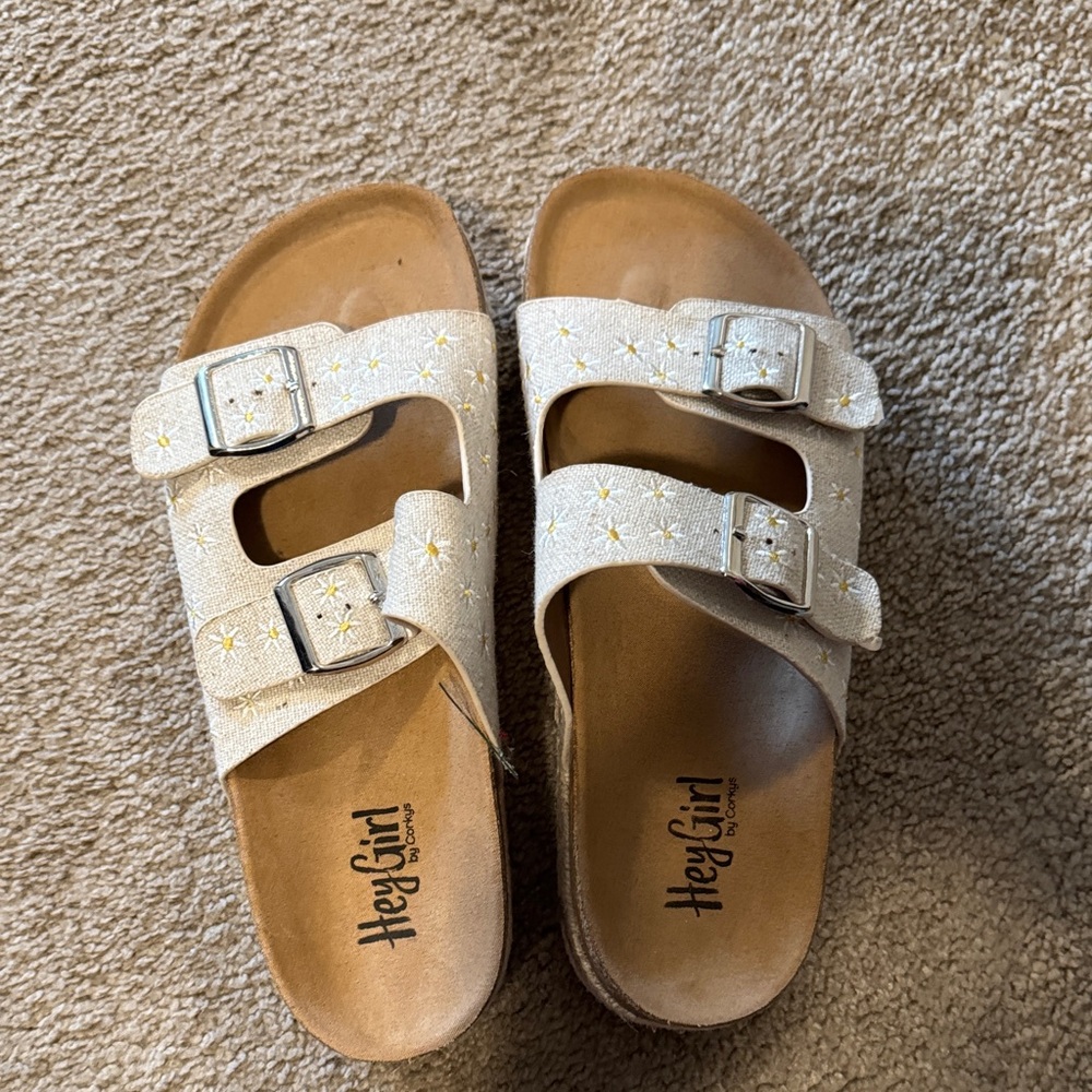 Hey Girl Kids Sandals - Cream with Yellow Stars
